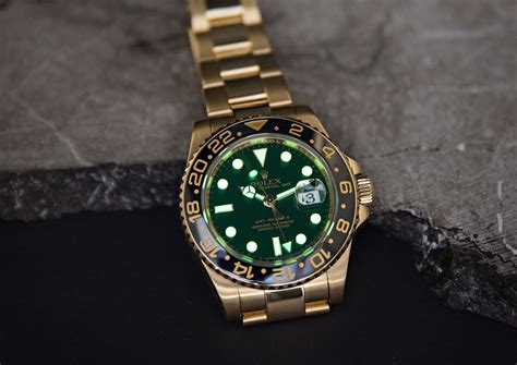 rolex luminous face.